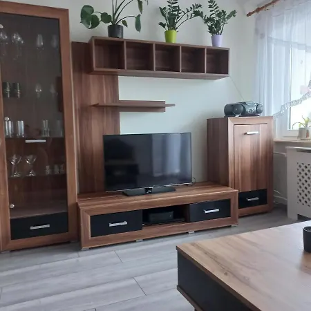 Mieszkanie Ikara 4 Appartement *